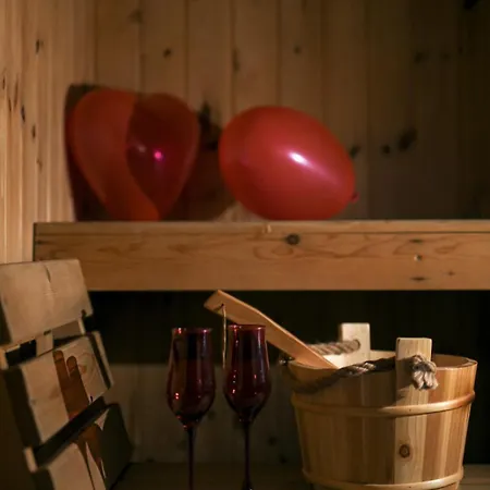 Momenti E Wellness Syracuse