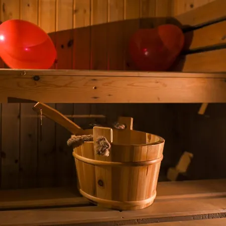 Momenti E Wellness Prázdninový dům *